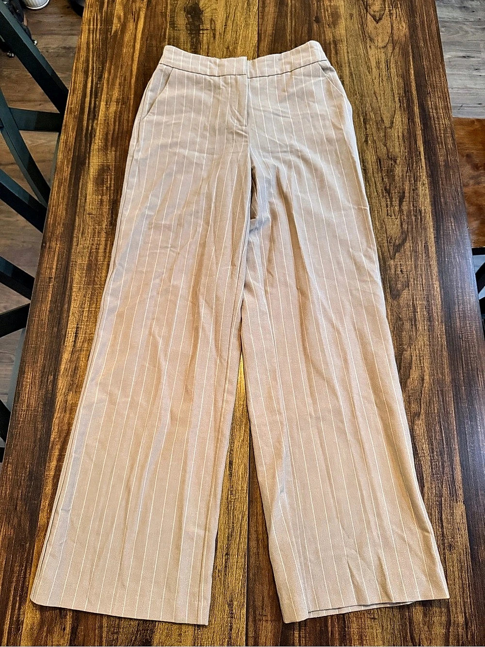 Rachel Zoe Pinstripe Wide Leg Pants in Beige Size Small Like New